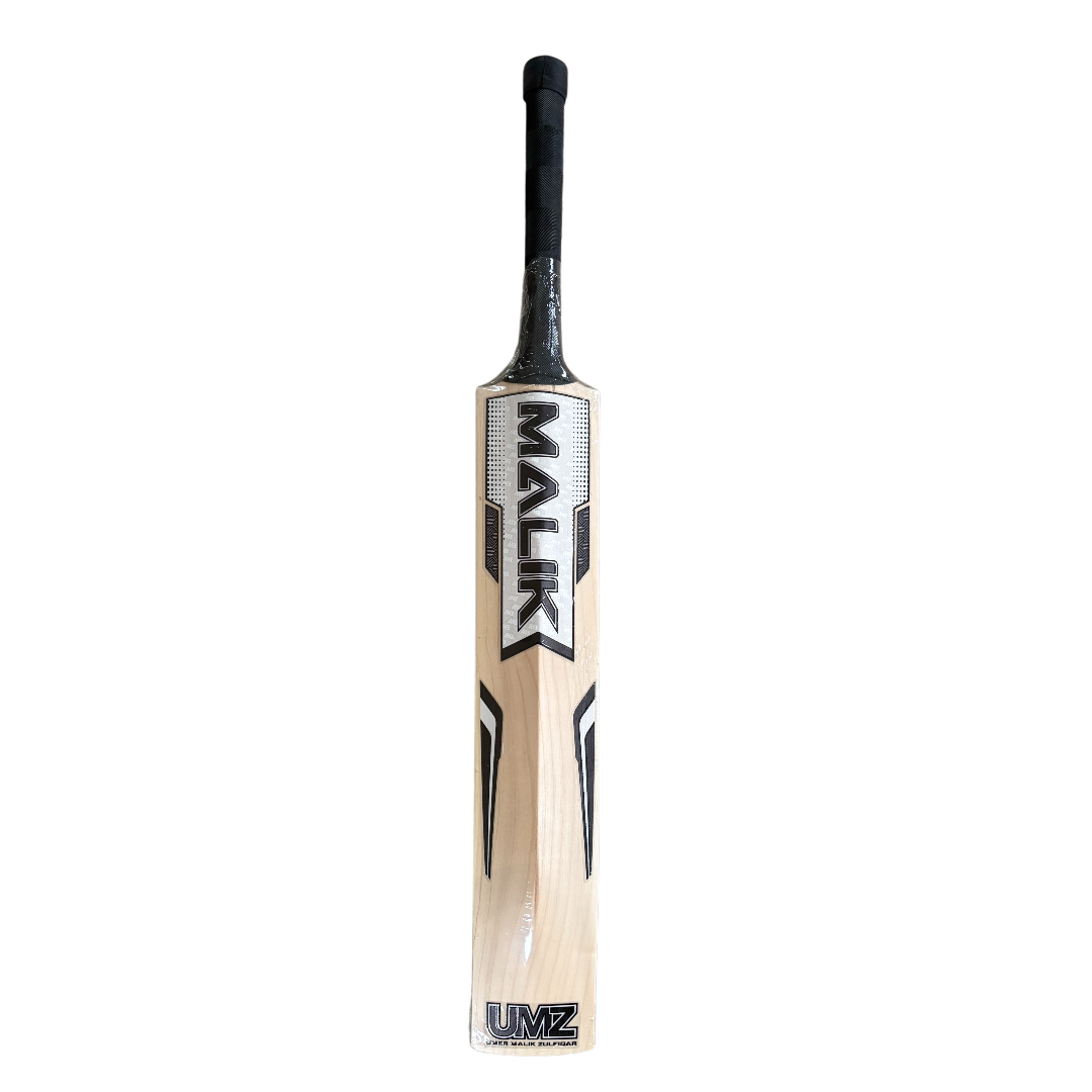 MB Malik Junior Star - Size 6