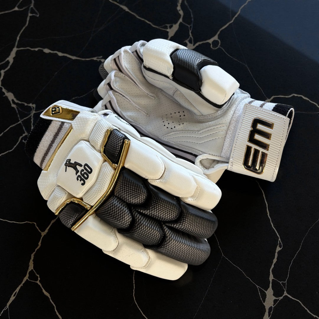 EM (ABD) - 360 Number 17 Batting Gloves (Junior)