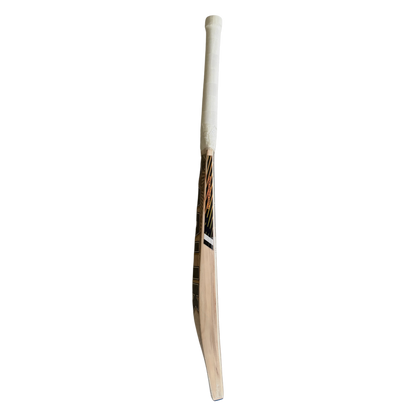 AB57 - SIGNED BAT