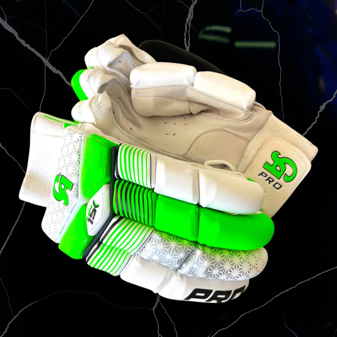 CA - Pro 15k Batting Gloves (Junior)