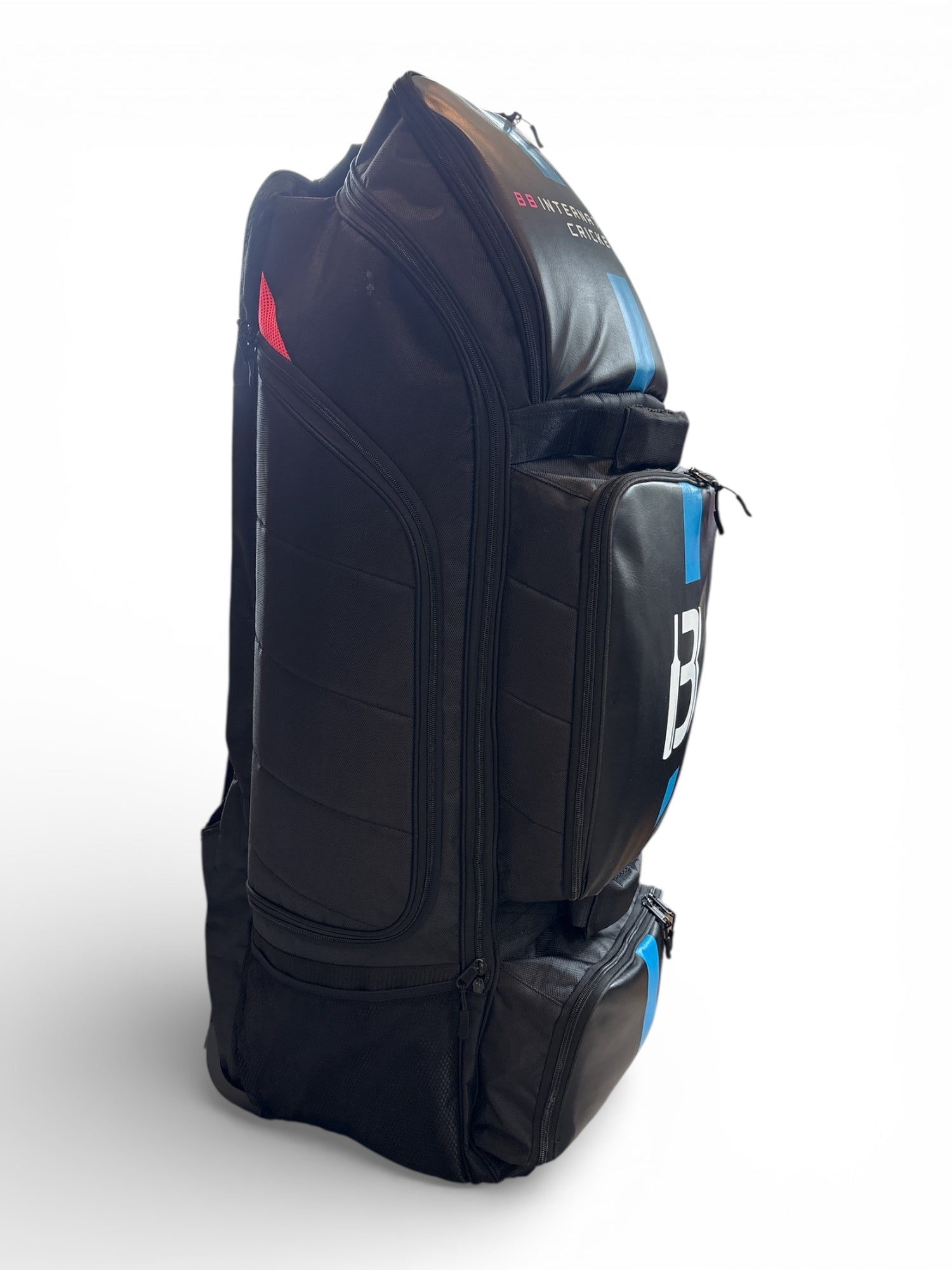 BB International - Black Edition Wheelie Bag
