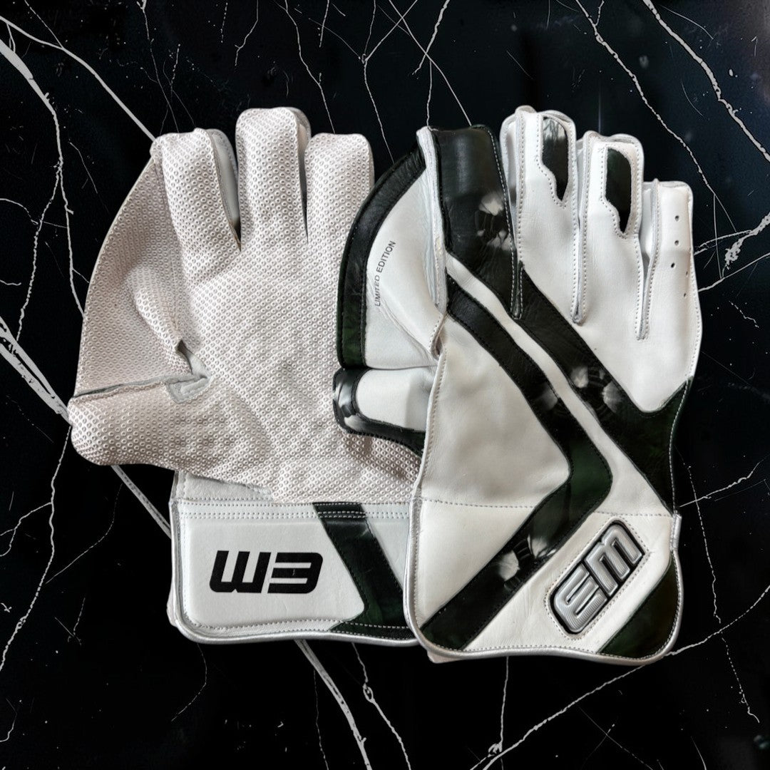 EM - Pro Limited Edition Wicket Keeping Gloves