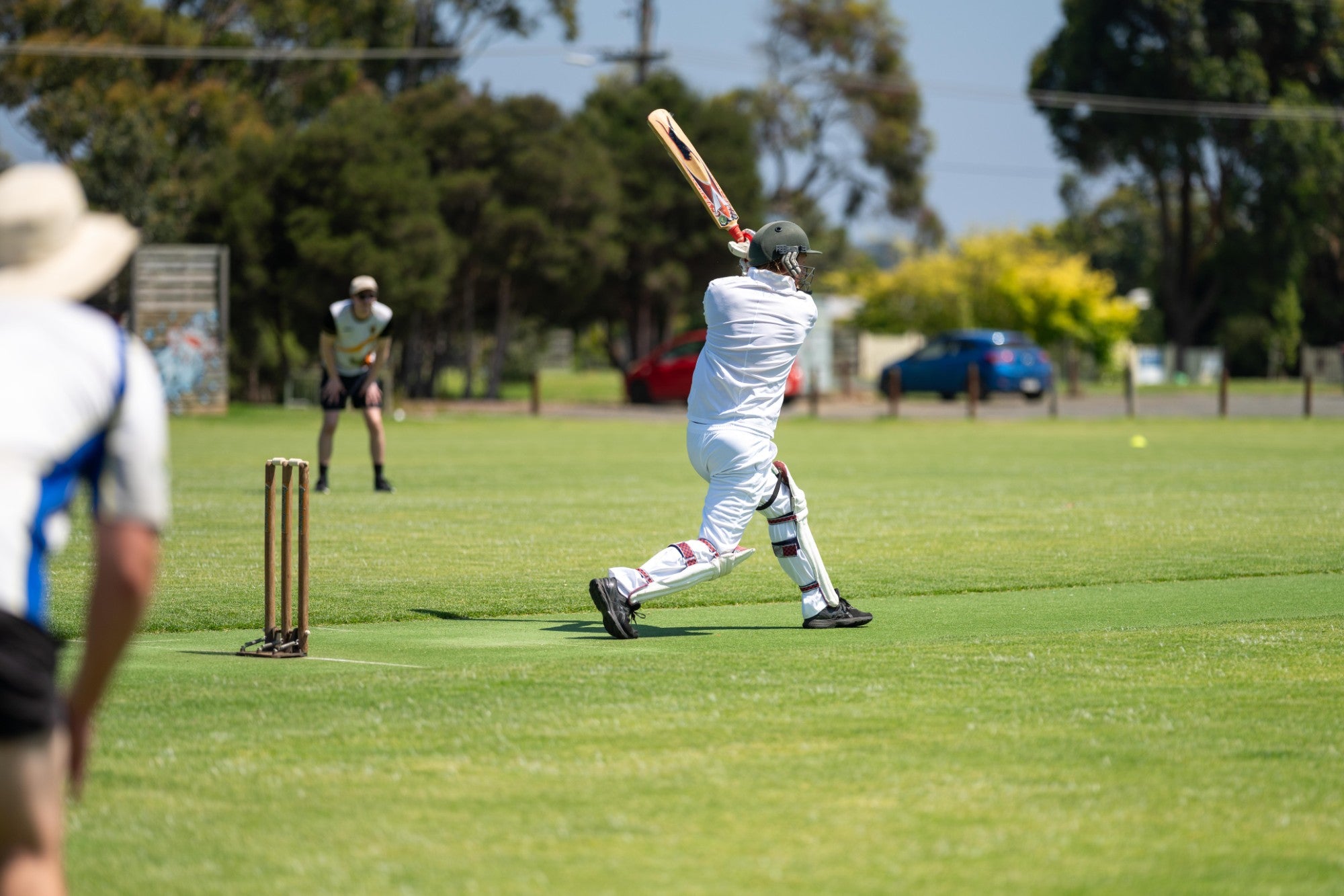 Quality Professional Hand Picked Cricket Bats | BB International Cricket Bats
