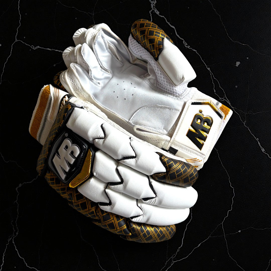MB Malik - Gold Platinum Batting Gloves V2