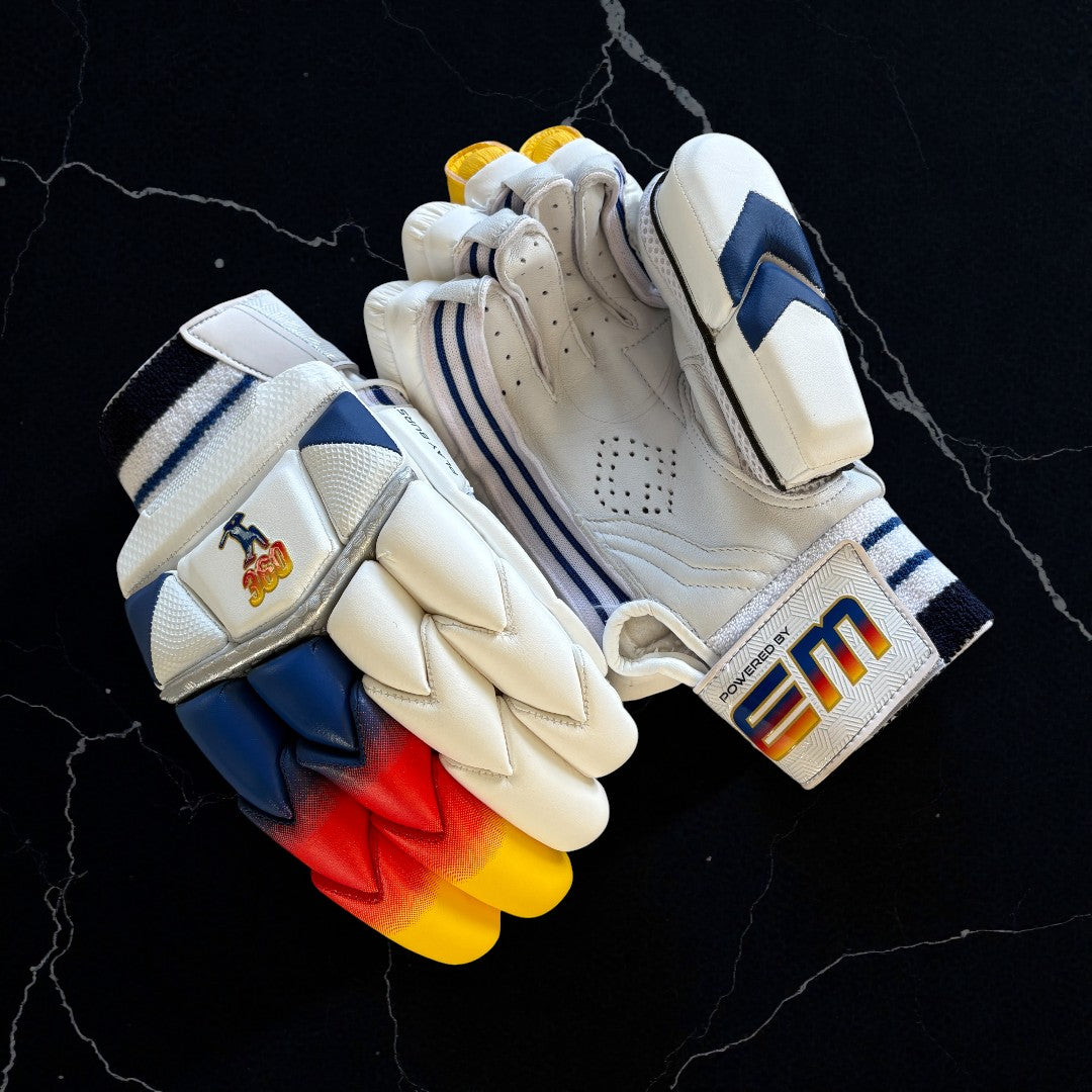 EM (ABD) - 360 Playburst Batting Gloves (Junior)