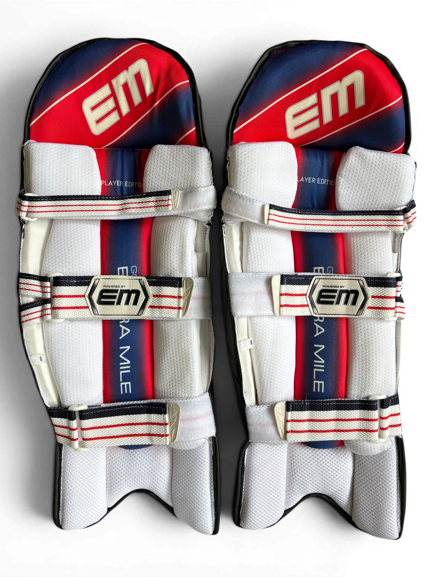 EM - Pro Players Edition Batting Pads - Black
