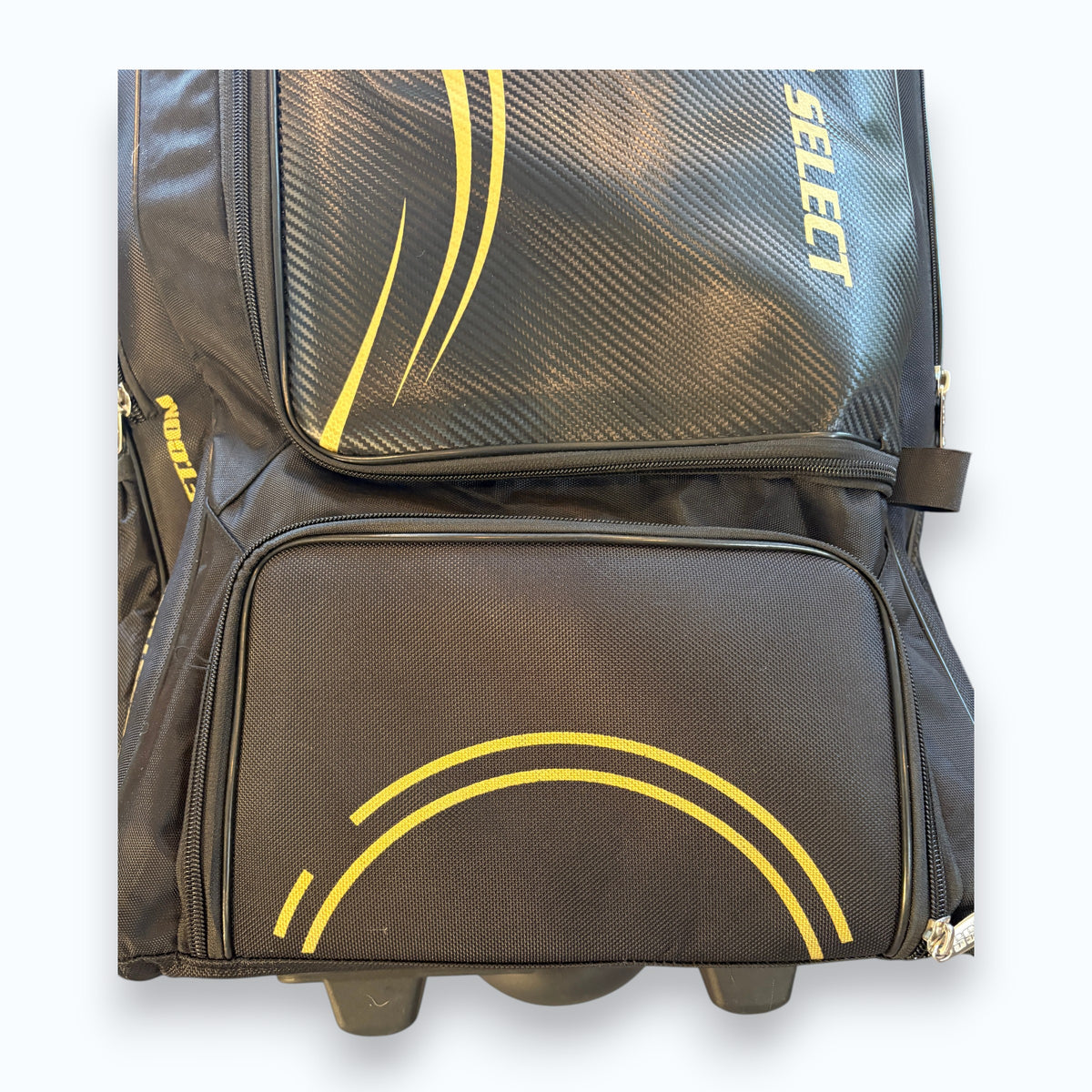 BB Cricket Bats SS TON - Super Select Wheelie / Duffle Bag Accessory | Quality Professional Hand Picked Cricket Bats | BB International Cricket Bats